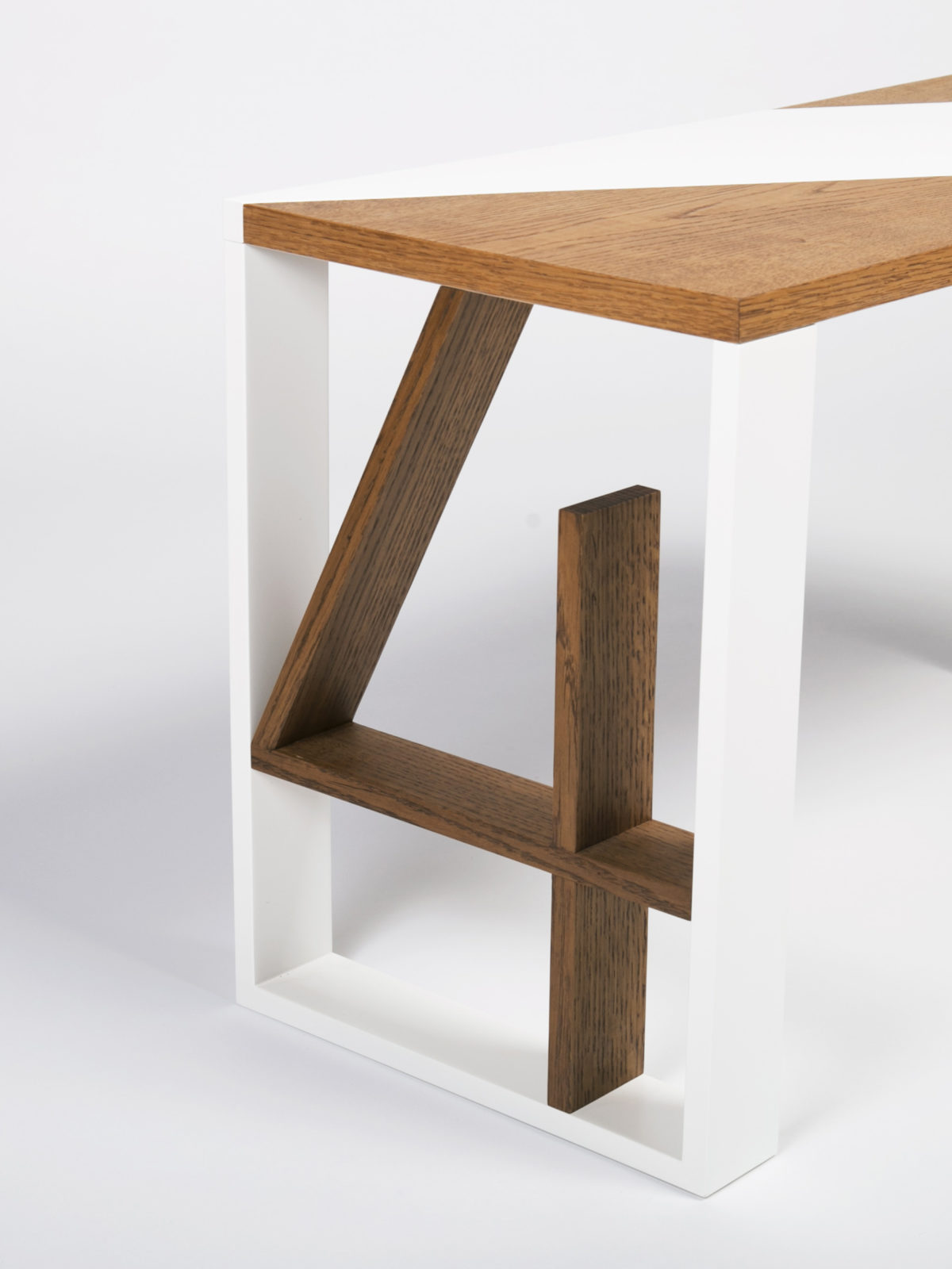 Solid oak number 4 desk leg with white lacquered frame